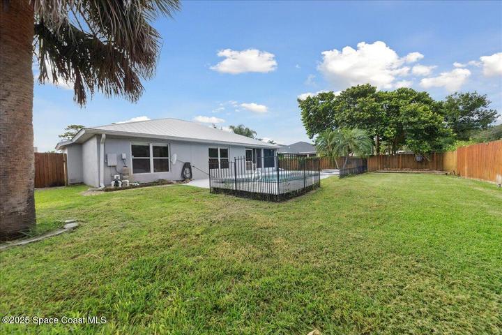 897 Hunters Creek Drive, Melbourne, FL, 32904 photo 4