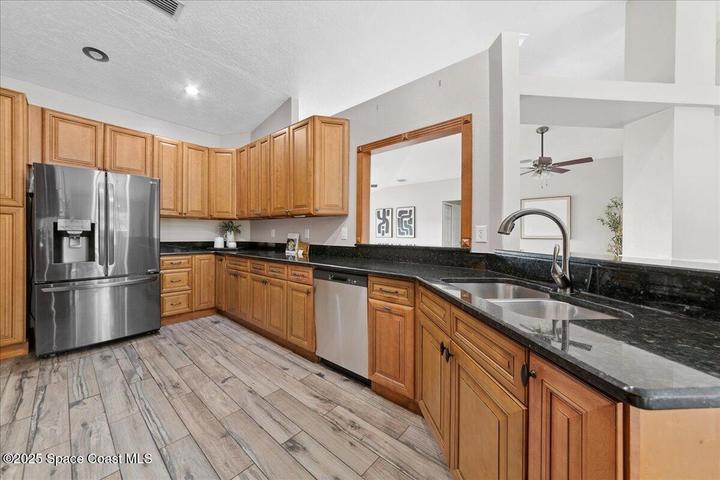 897 Hunters Creek Drive, Melbourne, FL, 32904 photo 12
