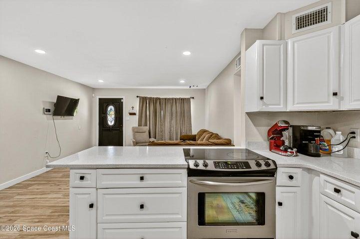 1395 Ashwood Drive, Melbourne, FL, 32935 photo 10