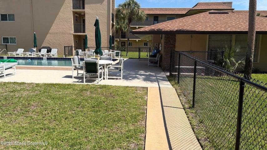 Pool and clubhouse