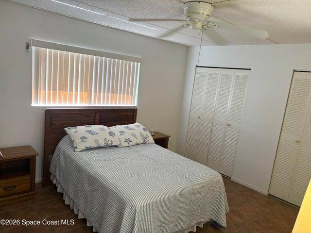spacious bedroom
