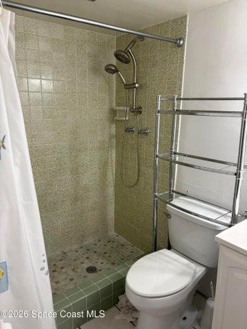 Master shower