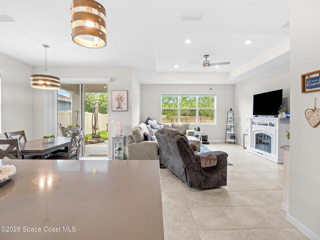 2209 Canopy Terrace Boulevard, DeLand, FL, 32724 photo 14