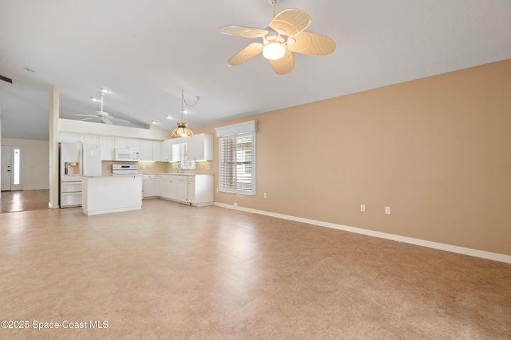 741 Indian Oaks Drive, Melbourne, FL, 32901 photo 6
