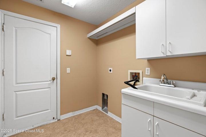 741 Indian Oaks Drive, Melbourne, FL, 32901 photo 30