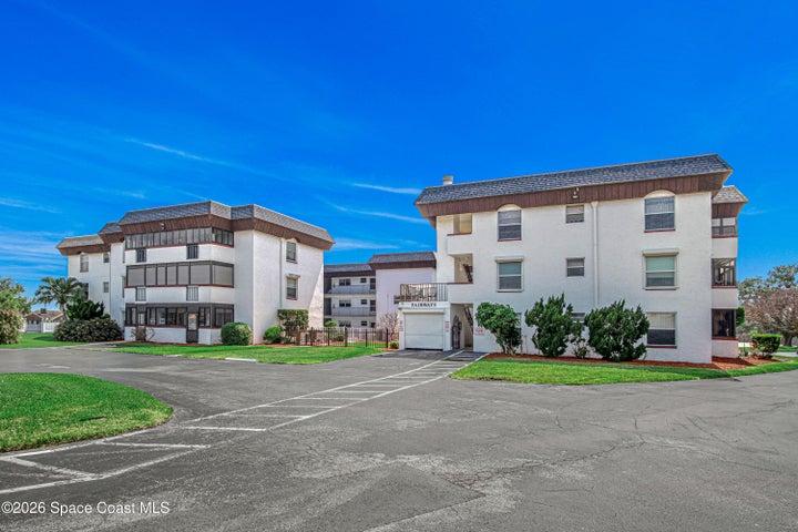 725 Port Malabar Boulevard NE 301, Palm Bay