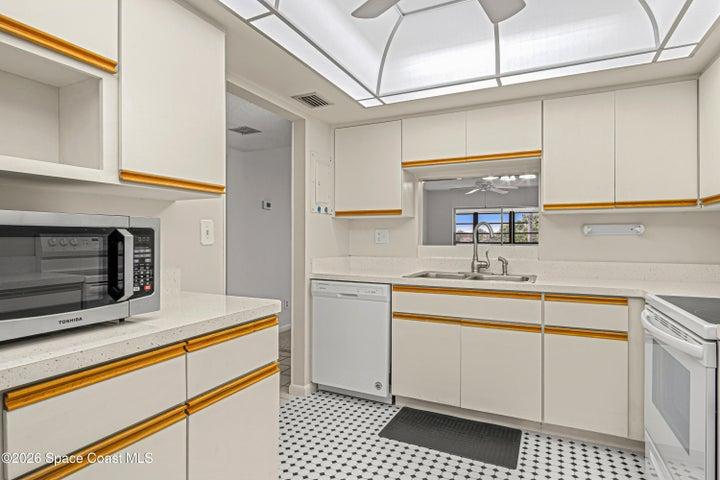 725 Port Malabar Boulevard NE 301, Palm Bay, FL, 32905 photo 9