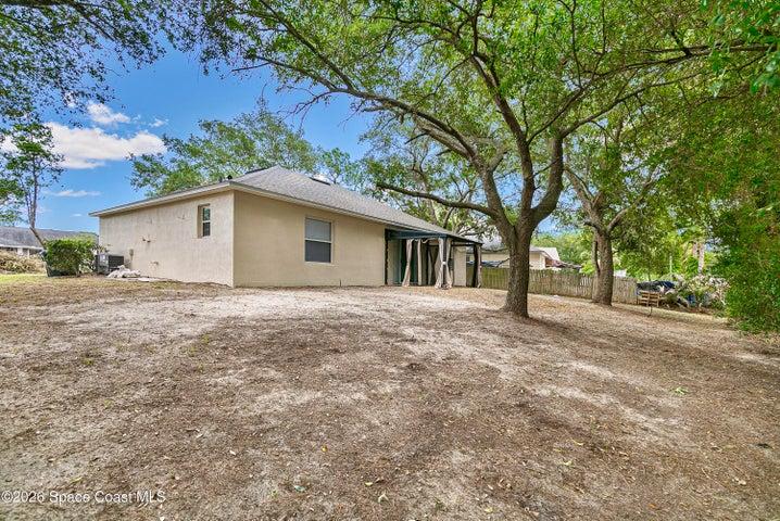 855 Sandhurst Court, Titusville, FL, 32780 photo 23