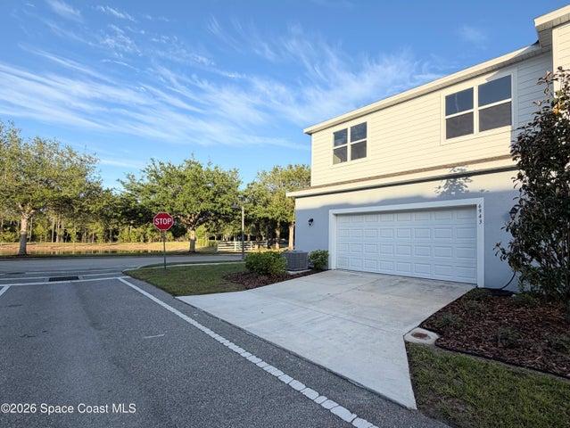 6943 Five Oaks Drive, Harmony, FL, 34773 photo 2