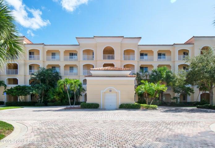 22 Harbour Isle Drive W 204, Fort Pierce, FL, 34949 photo 2
