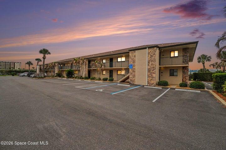 3160 N Atlantic Avenue A106, Cocoa Beach, FL, 32931 photo 2