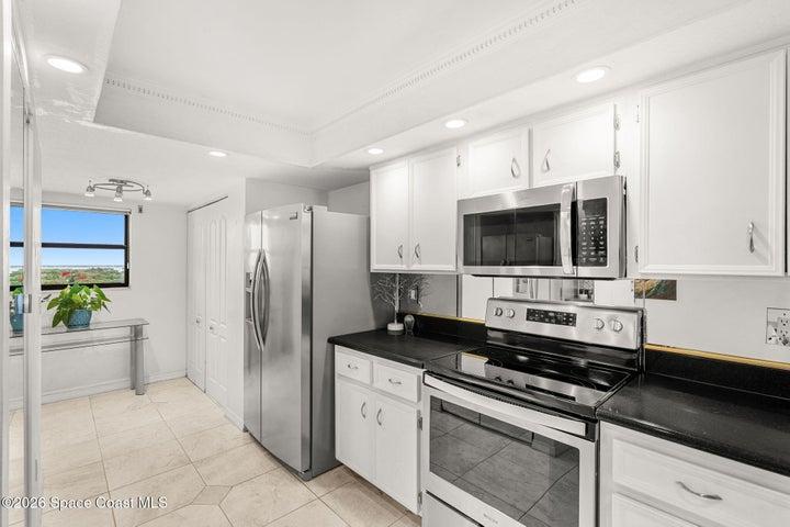 830 N Atlantic Avenue B903, Cocoa Beach, FL, 32931 photo 17