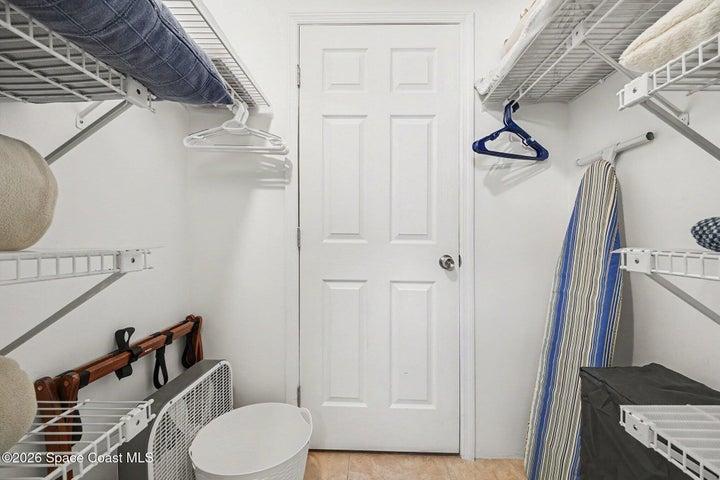 Walk in Closet