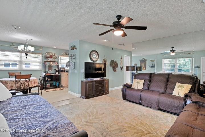5 Vista Gardens Trail 202, Vero Beach, FL, 32962 photo 4