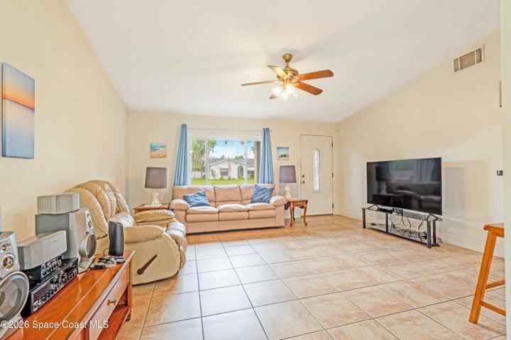 1576 Liberty Tree Road, Titusville, FL, 32796 photo 4