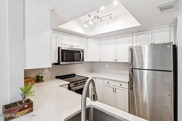 718 Fairway Drive, Melbourne, FL, 32940 photo 6