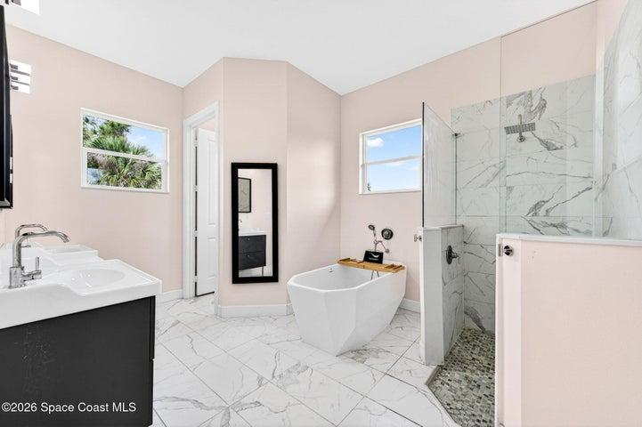 1394 Absaroka Lane, Malabar, FL, 32950 photo 21