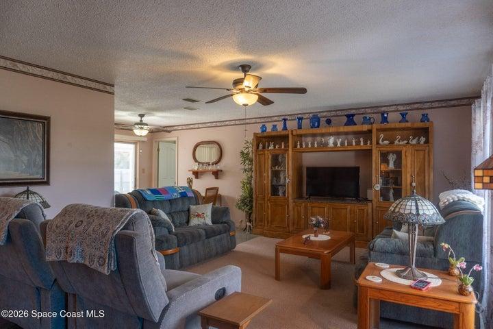 9100 Central Avenue, Micco, FL, 32976 photo 5