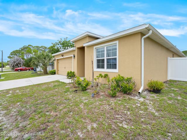 104 Carmelite Avenue NW, Palm Bay, FL, 32907 photo 4