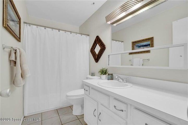 17 Vista Palm Lane 201, Vero Beach, FL, 32962 photo 13