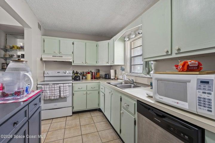 1772 Gulfstream Avenue 2, Fort Pierce, FL, 34949 photo 13