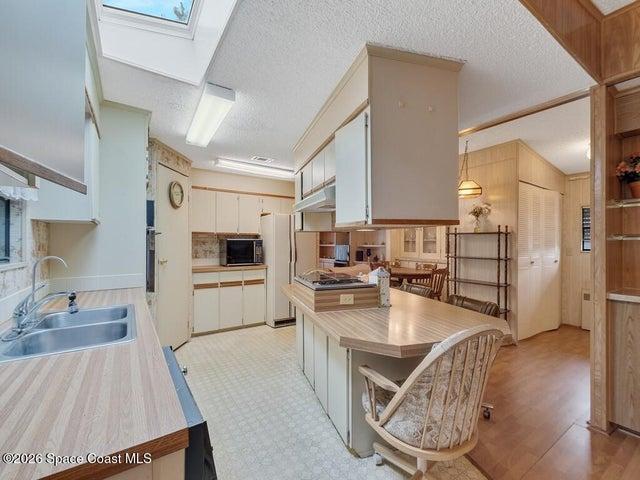 1229 Iriquois Drive, Barefoot Bay, FL, 32976 photo 9
