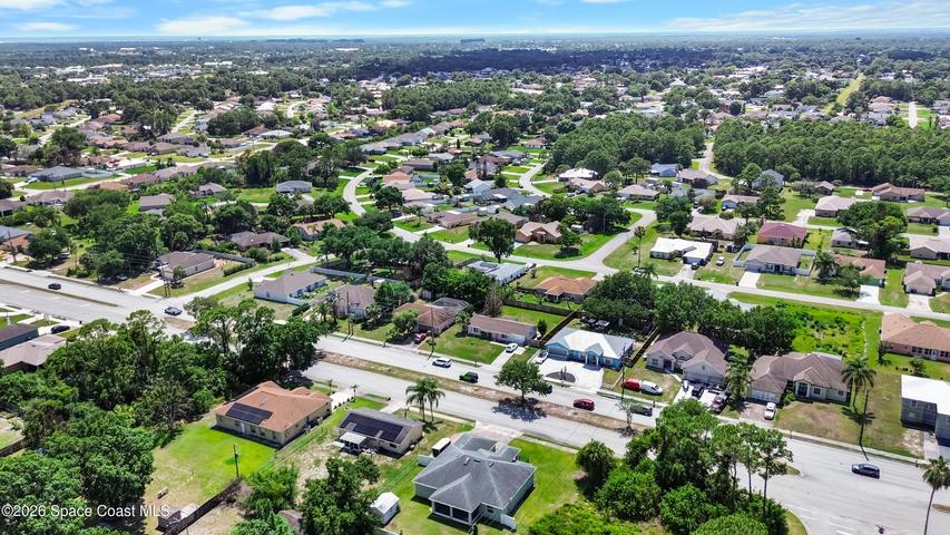 Neighborhood View