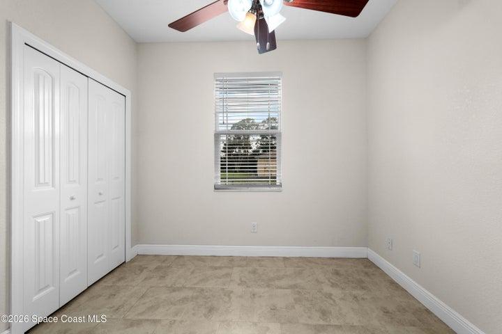 Guest Bedroom 1