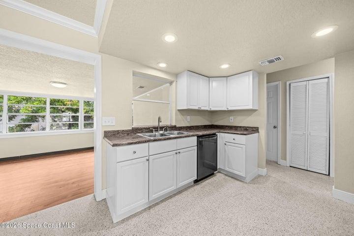 210 Park Avenue, Satellite Beach, FL, 32937 photo 9