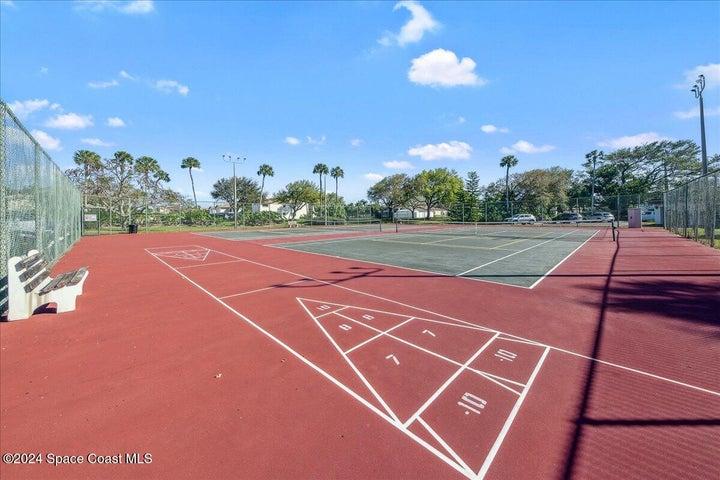 Community Tennis and Shuffle Board