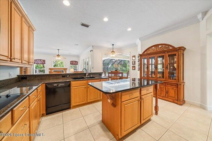 Kitchen Island