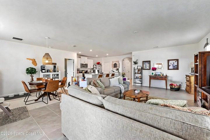 1598 Mineral Loop Drive NW, Palm Bay, FL, 32907 photo 10
