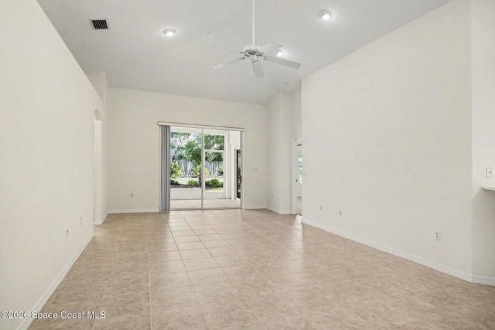 Vaulted Ceiling, Slider to Patio