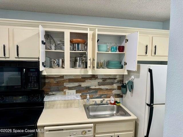 225 S Tropical Trail 719, Merritt Island, FL, 32952 photo 5