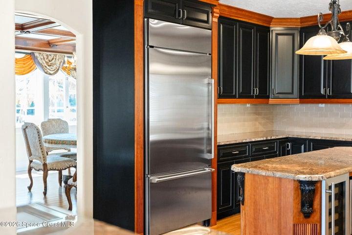 High-End Stainless Appliances