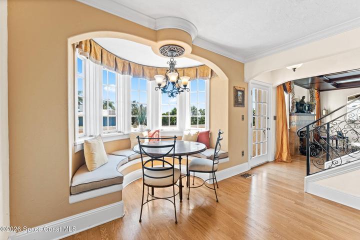 Breakfast Nook