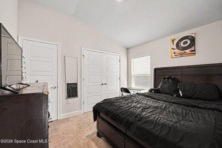 Spare bedroom 1
