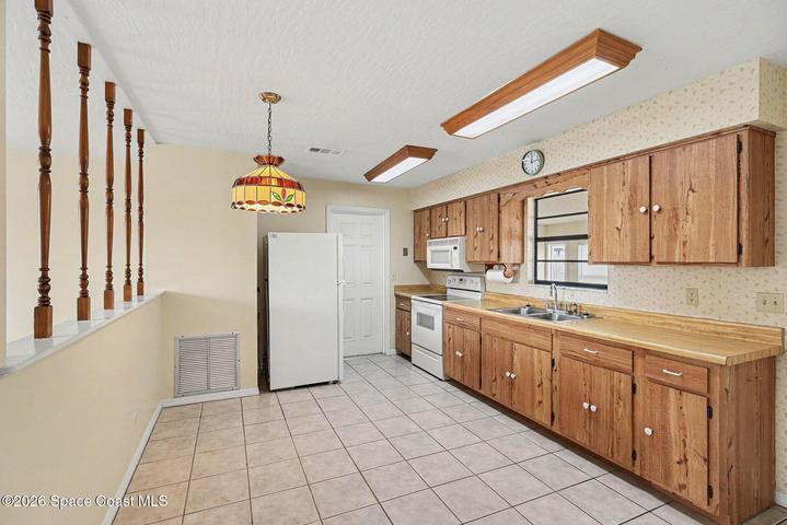 571 Firestone Street NE, Palm Bay, FL, 32907 photo 5