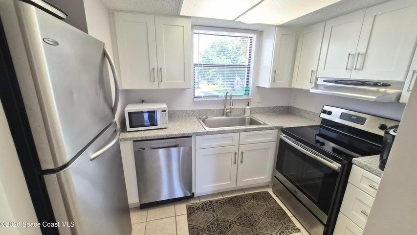 2801 Sand Trap Lane 1-C, Melbourne, FL, 32935 photo 2
