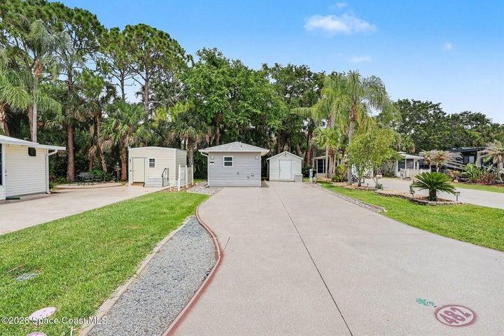 482 Oak Cove Road, Titusville, FL, 32780 photo 4