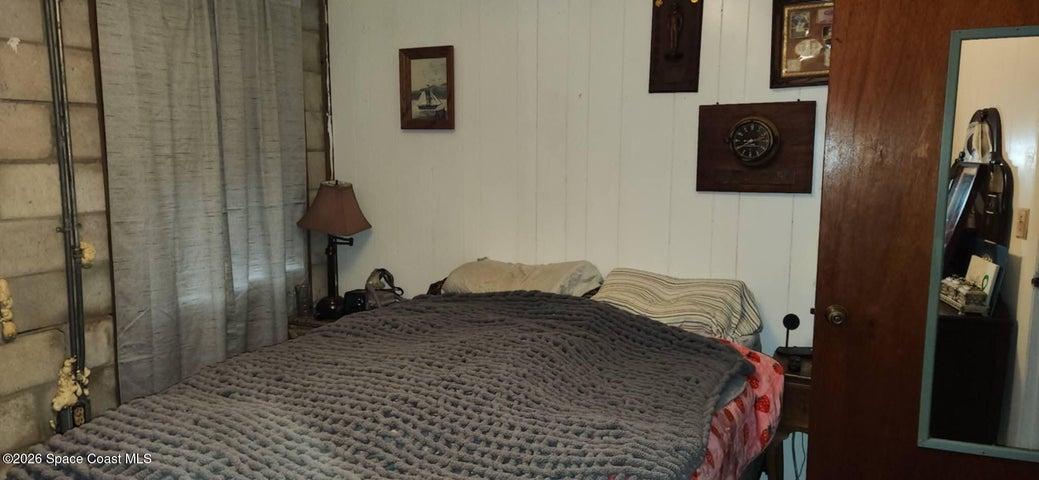 196 Canal Avenue, Oak Hill, FL, 32759 photo 11