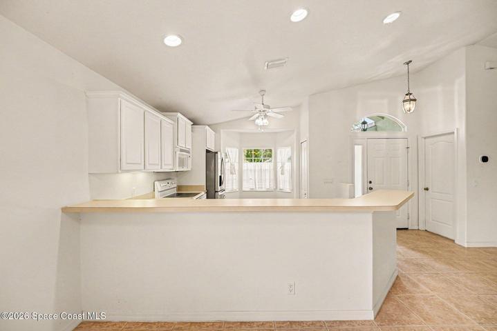 2194 Spring Creek Circle NE, Palm Bay, FL, 32905 photo 10
