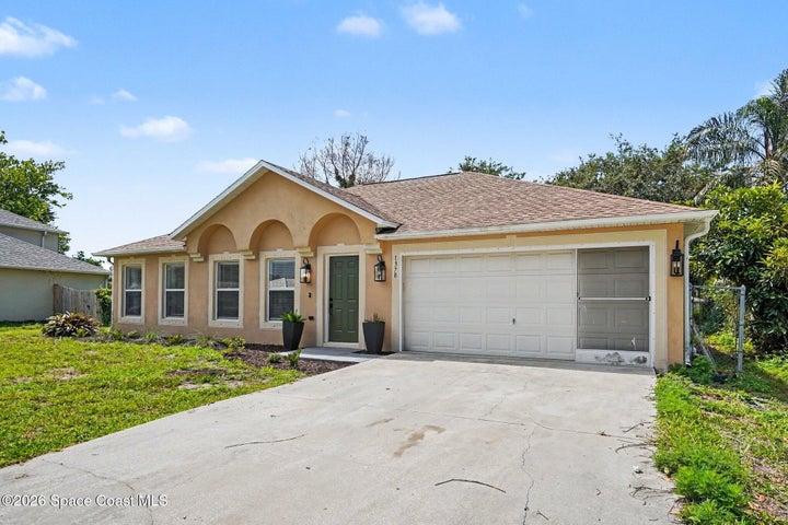 1378 Havre Street Nw, Palm Bay, FL, 32907 photo 3