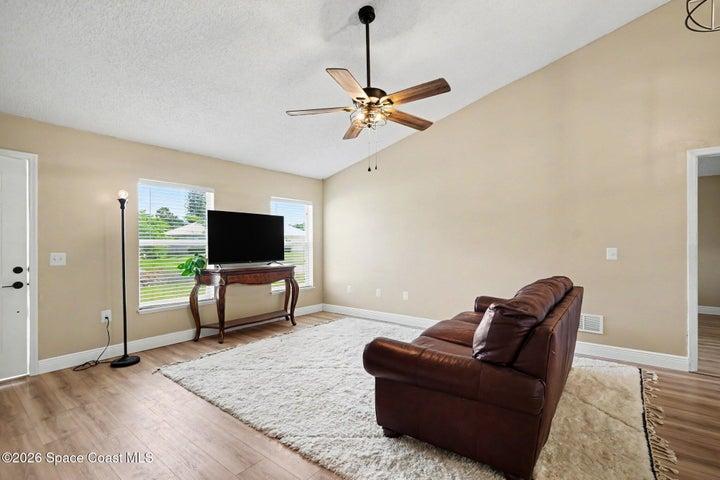 1378 Havre Street Nw, Palm Bay, FL, 32907 photo 5