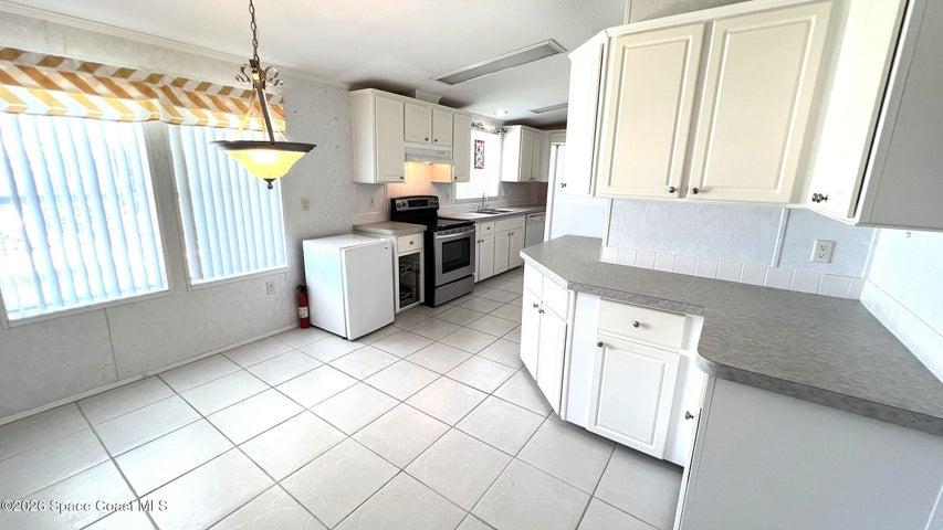 249 Kiwi Drive, Barefoot Bay, FL, 32976 photo 10