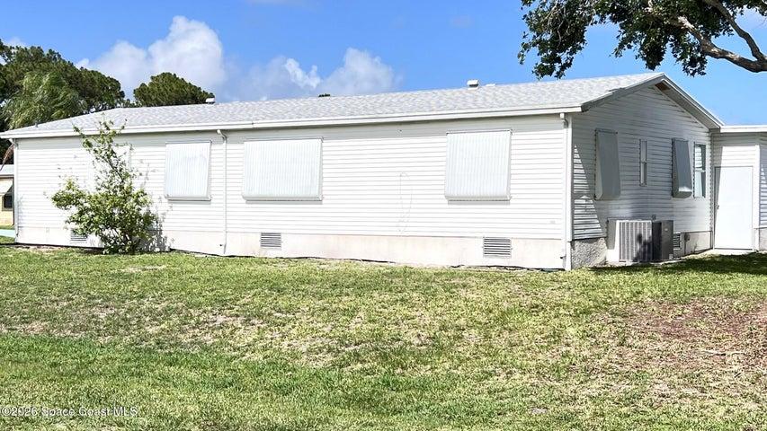 249 Kiwi Drive, Barefoot Bay, FL, 32976 photo 28