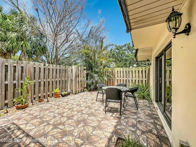 3913 Vista Oaks Circle NE, Palm Bay, FL, 32905 photo 9