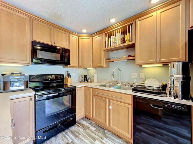 3913 Vista Oaks Circle NE, Palm Bay, FL, 32905 photo 26