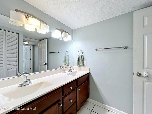 3913 Vista Oaks Circle NE, Palm Bay, FL, 32905 photo 35