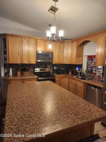 913 Commerce Road SE, Palm Bay, FL, 32909 photo 4